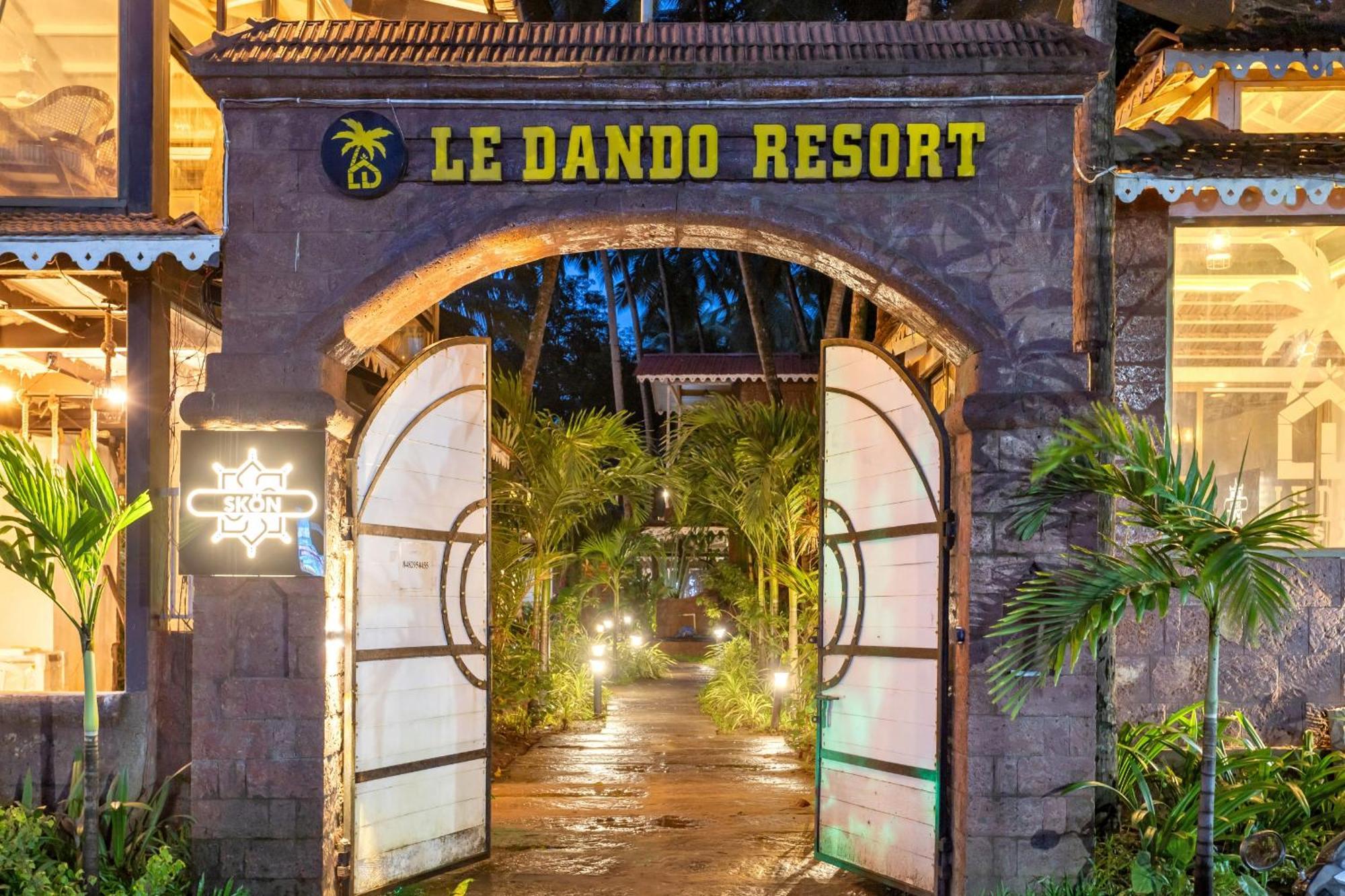 Skon Morjim Beach Resort By Orion Hotels Stare Goa Zewnętrze zdjęcie