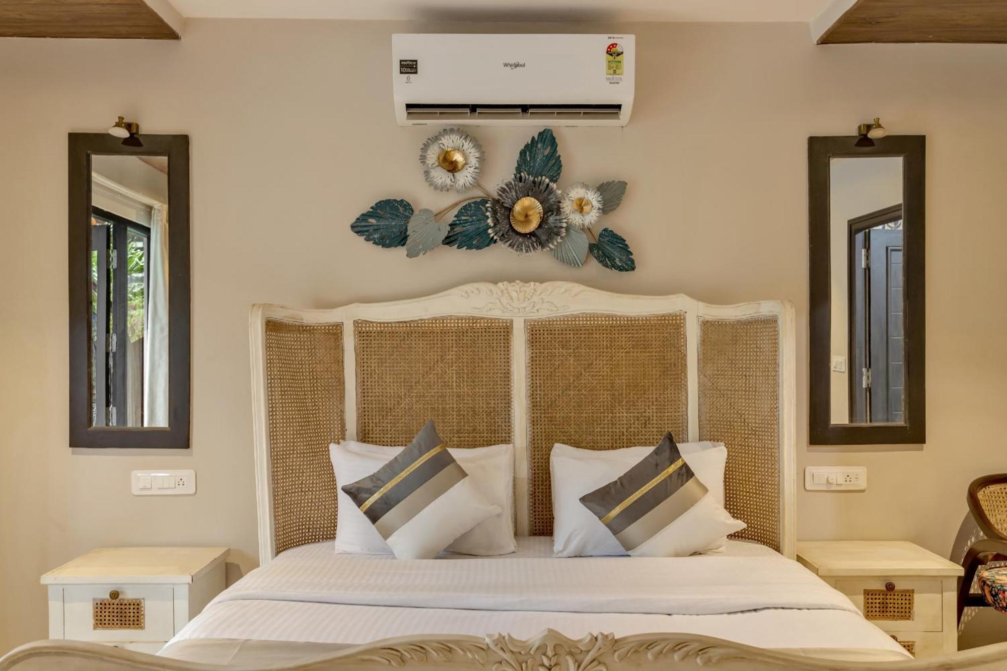 Skon Morjim Beach Resort By Orion Hotels Stare Goa Zewnętrze zdjęcie